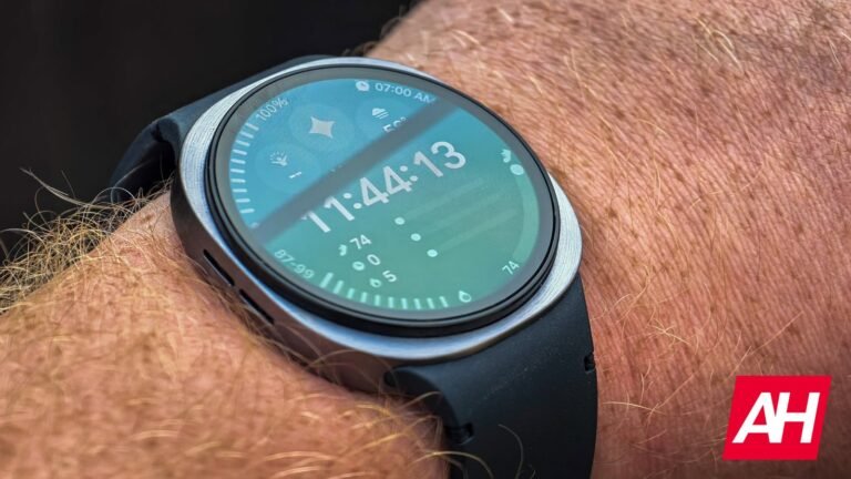 Saving Lives at Work: Galaxy Watch to Alert Outdoor Workers of Heat Stress Risks
