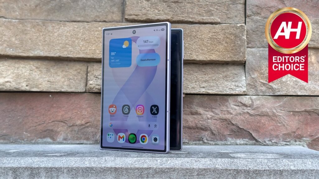 Samsung Galaxy Z Fold 8 Review: I Wasn't Ready for How Good This Foldable Actually Is