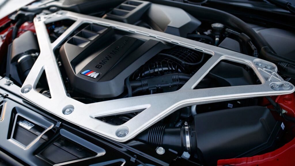 Only 2 Mainstream Brands Have Never Bothered To Build A V6 Engine