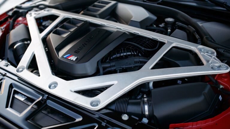 Only 2 Mainstream Brands Have Never Bothered To Build A V6 Engine