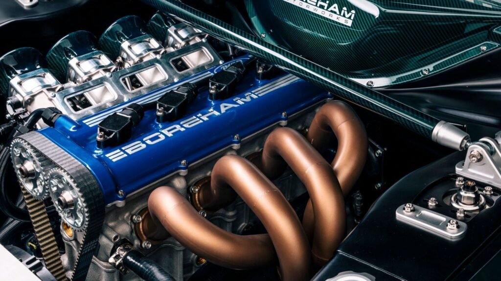 How A 190-Pound 4-Cylinder Produces 325-HP Without A Turbocharger