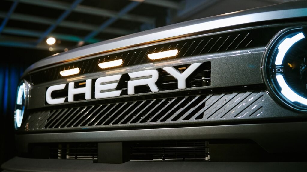 US Auto Industry Is Sitting On Its Hands Compared To China's Insane Pace