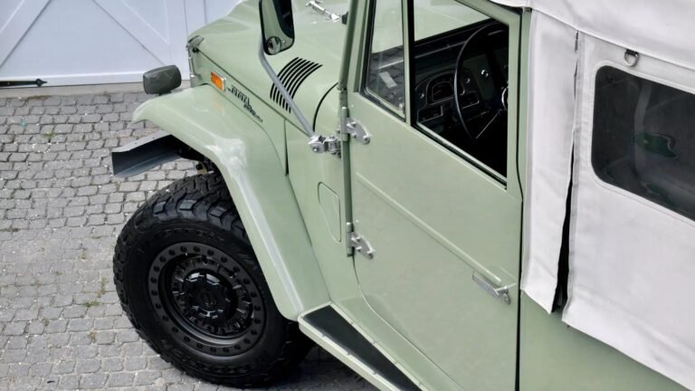 Why People Are Spending Brand-New Land Cruiser Money On A 1970s FJ40