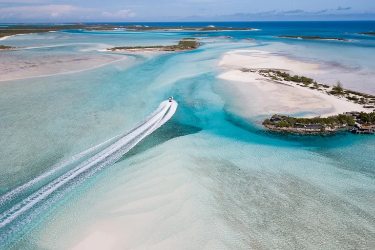 Eleuthera vs. Exumas: Which Bahamas Destination to Visit