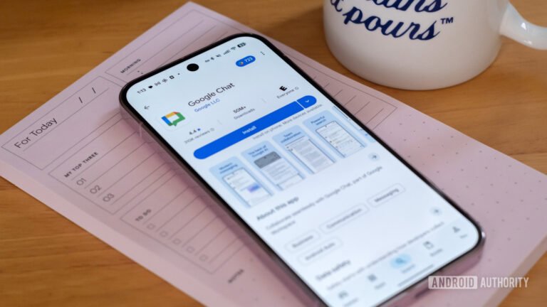 You can finally create Google Chat group convos with external guests