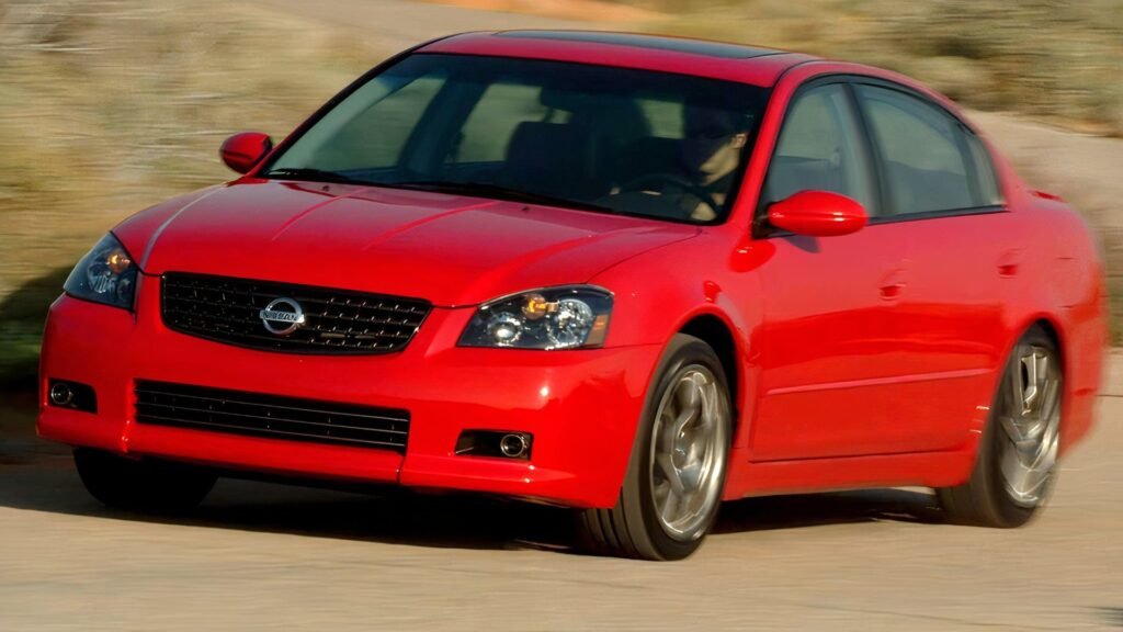 '240 HP V6, Manual Transmission, Zero Traction Control' - The Nissan Altima Made The Family Sedan Cool