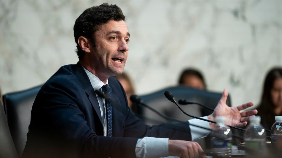 Ossoff slams RFK Jr. for terminating FoodNet, drawing link to cyclospora outbreak