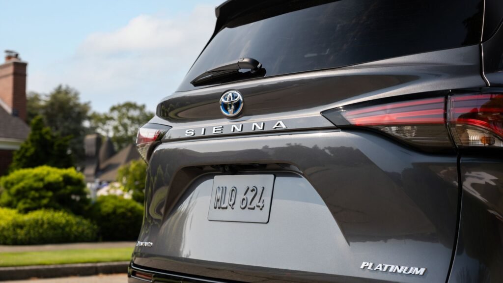 The Smartest Luxury 3-Row SUV Buy In 2026 Has Sliding Doors
