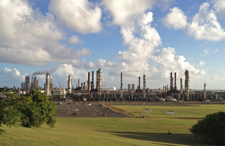 Refinery makeover: White House hopes to attract private investors for defunct fuel factories