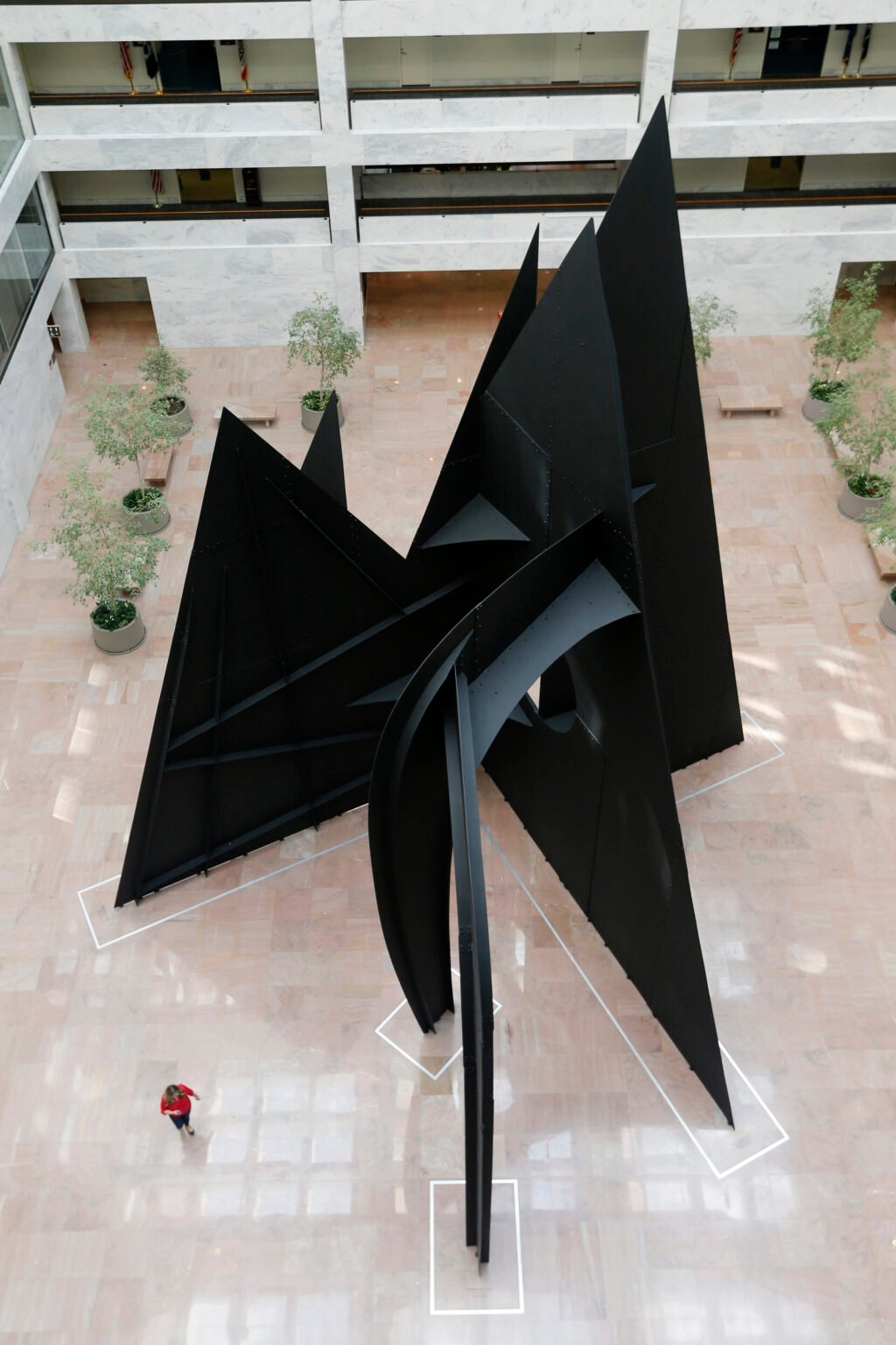 ‘Clouds’ set to return to Senate’s Alexander Calder masterpiece