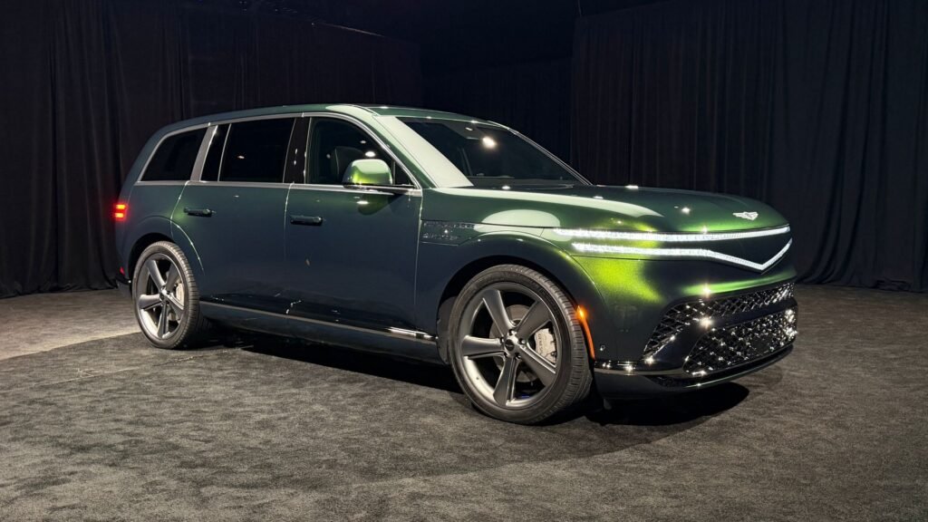 Genesis' Radical Lineup Transformation Could Spell Doom For Its Sedans