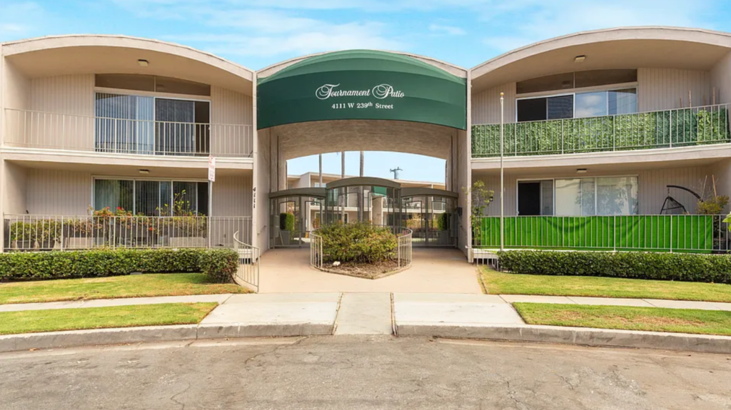 Torrance Apartments Trade for $350K/Unit