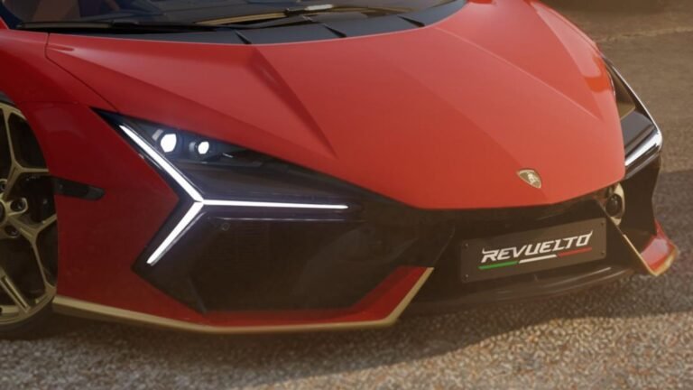 Lamborghini Pays Tribute To A Legendary Supercar With A Special Revuelto