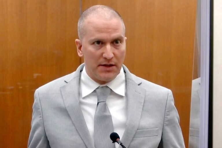 Derek Chauvin asks state to reconsider George Floyd murder conviction