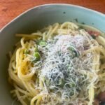 I made Gordon Ramsay's 10-minute veggie pasta. It's one of my new go-to summer dinners.