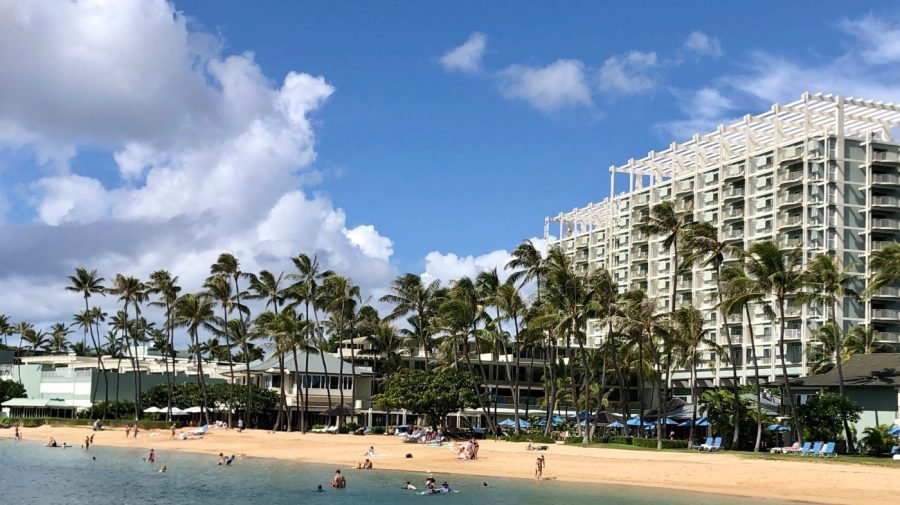 Congressional candidate arrested after viral Maui beach brawl video