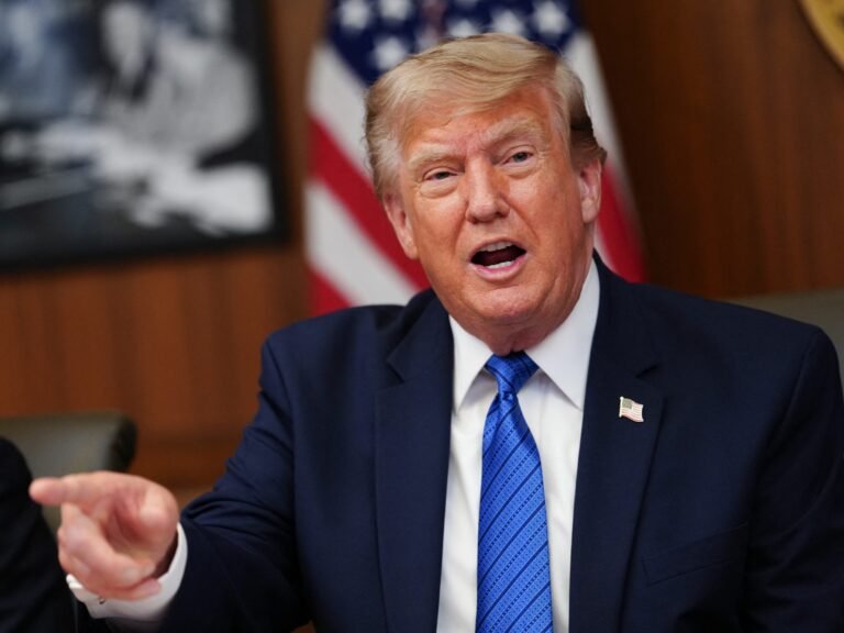 What smart people are saying about Trump Media charging for early access to the president's Truth Social posts