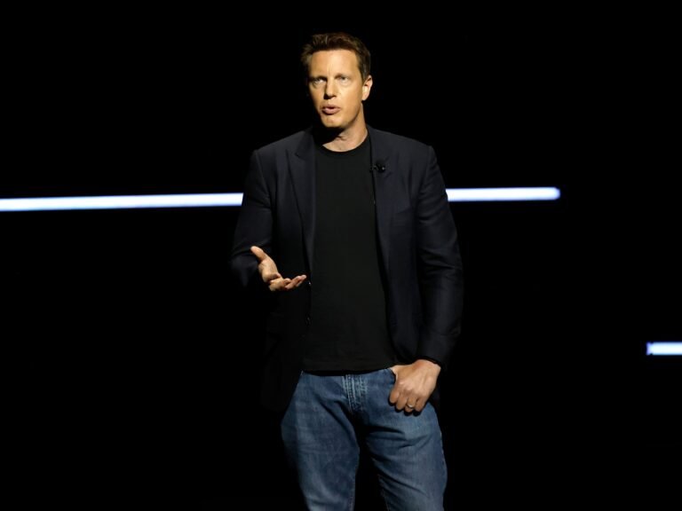 David Ellison's Paramount beats earnings estimates — but may owe WBD shareholders more than $1 billion