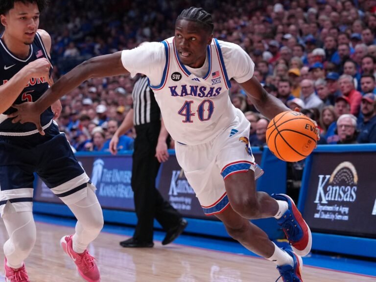 The 10 college athletes with the highest NIL valuations