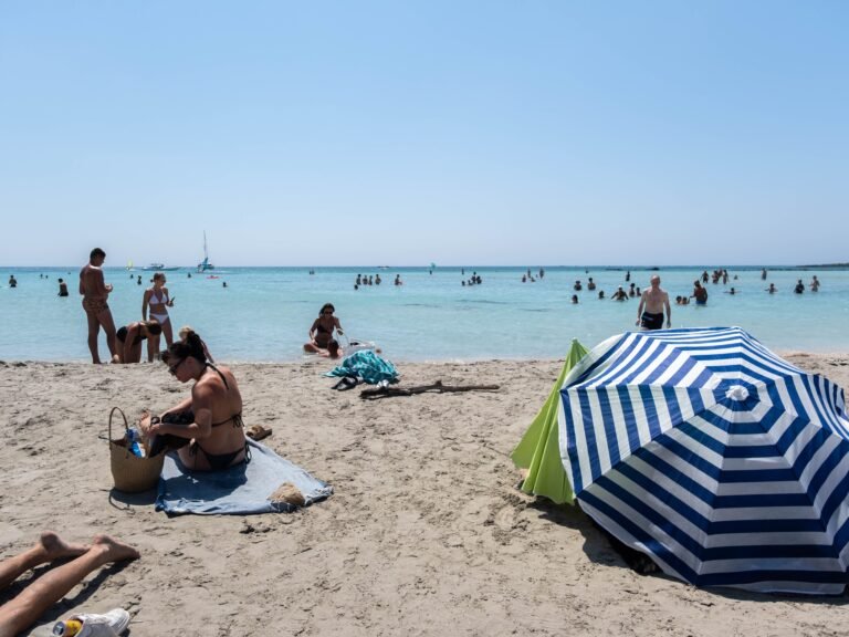 The AI race is moving fast. What does that mean for employees' summer vacation?