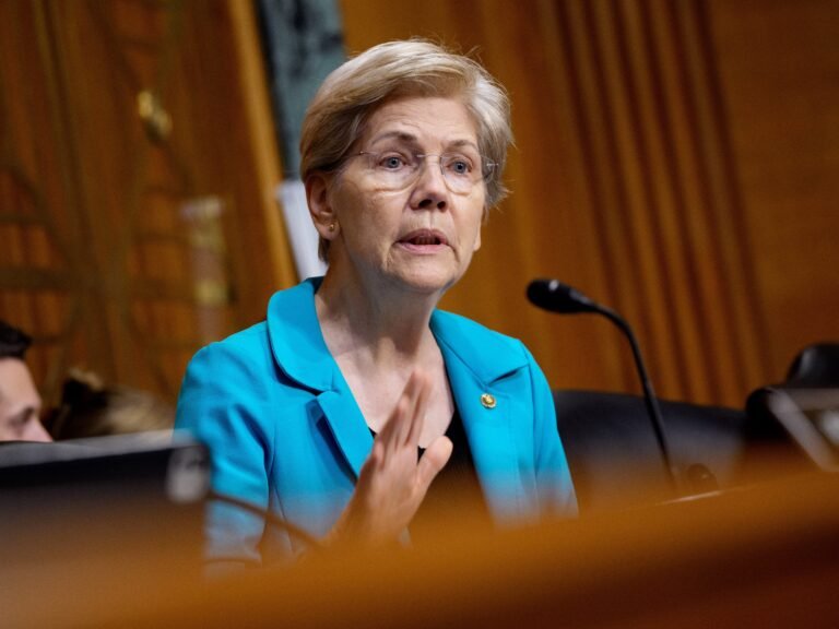 Student-loan borrowers got incorrect notices from a major student-loan company. Lawmakers want answers.