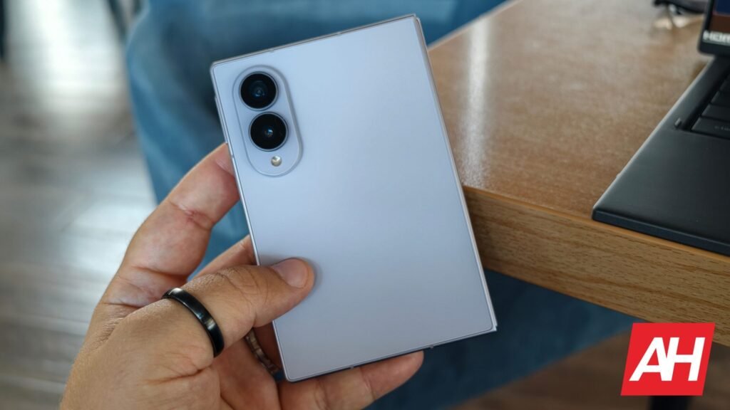 There's a Good Reason Your Galaxy Z Fold 8 Switches to 12MP on Its Own — Here's the Explanation