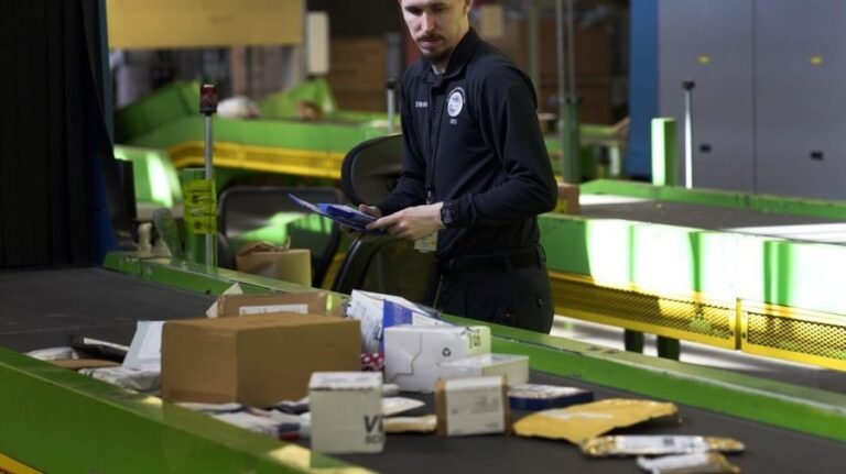 Court backs Trump on rescinding de minimis tariff exemption
