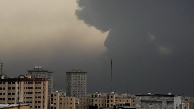 Live updates: US planning renewed Iran strikes; Trump pressures GOP on Blanche