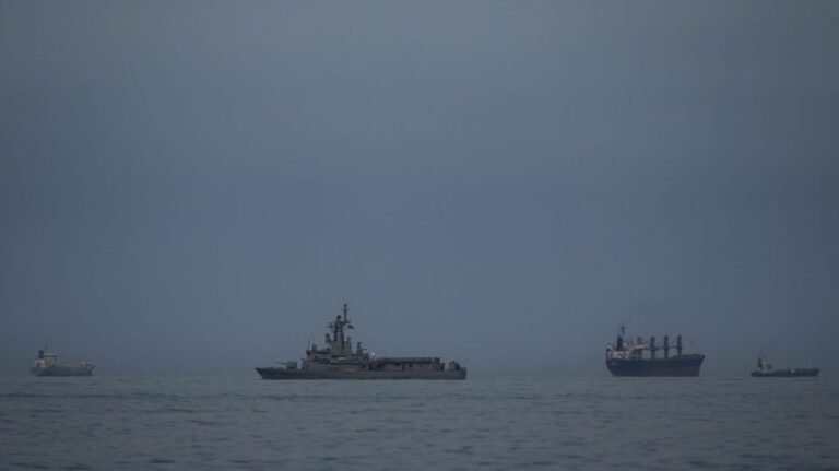 UAE cuts off trade with Iran after missiles land in water
