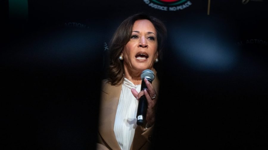 Harris cites JFK, Obama among 'most effective' presidents, omitting Biden