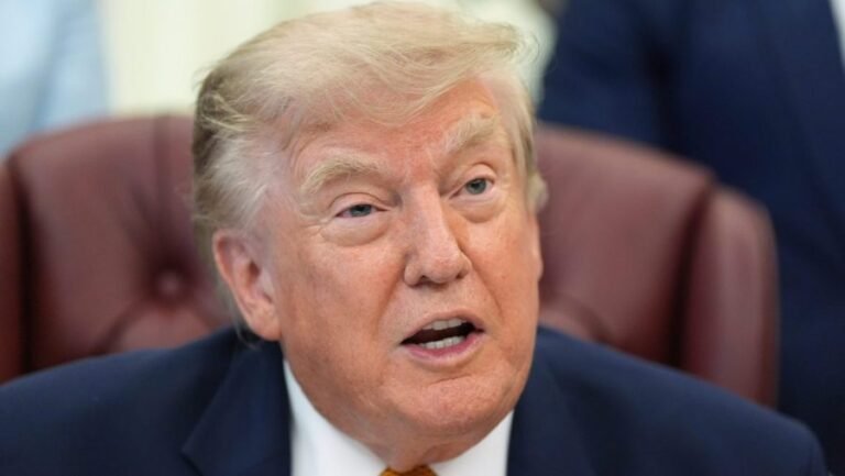 Trump taking economic message to California
