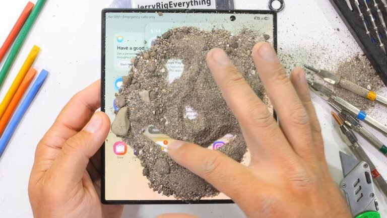 Galaxy Z Fold 8 Ultra Goes Through Scratch, Burn, and Bend Tests + a Teardown