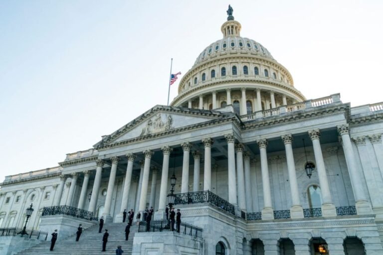 A weakling Congress is in its dying days
