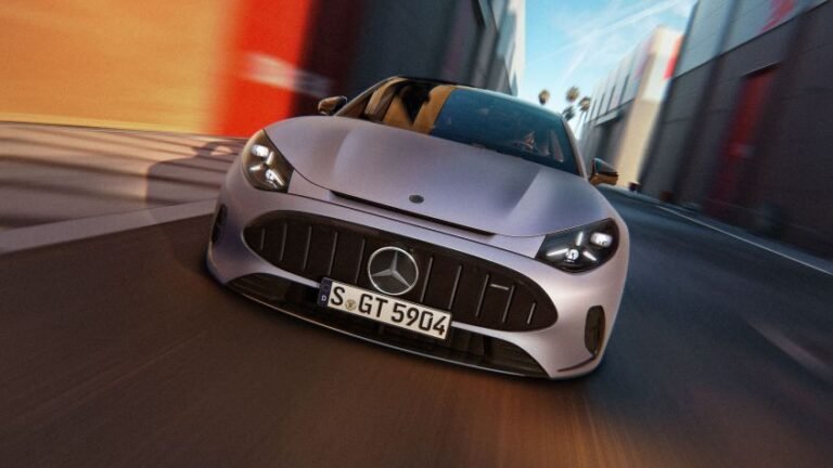 New Mercedes-AMG GT 4-Door Coupé 53 - pictures