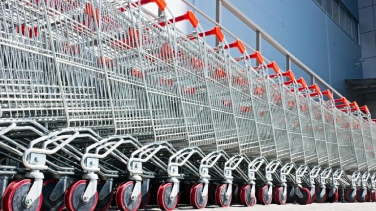 Retail Leads as CRE Recovery Diverges Across Sectors, Markets