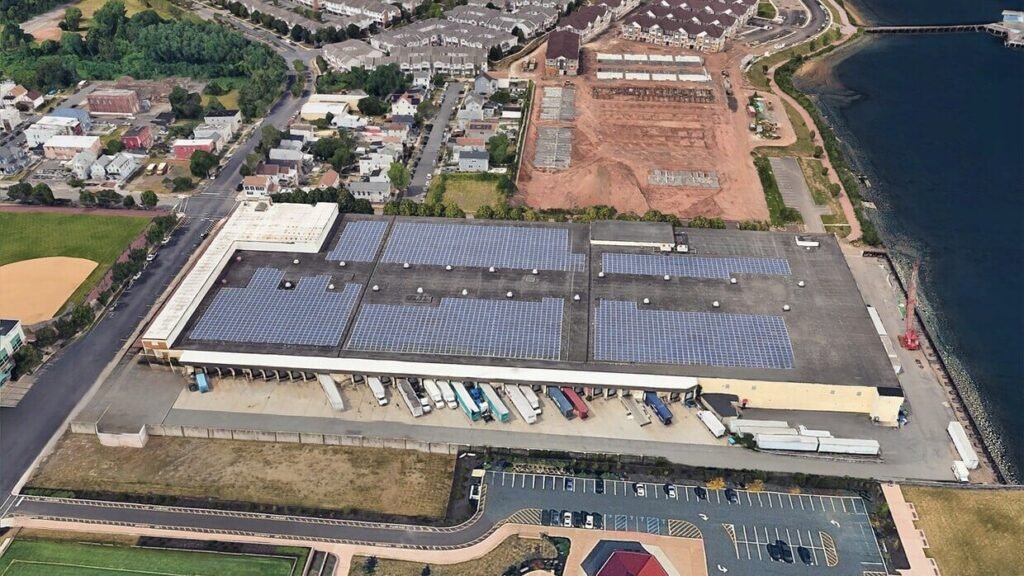 Freight Transportation Tenant Leases 250K SF in Perth Amboy