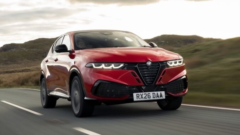 New Alfa Romeo Tonale review - pictures