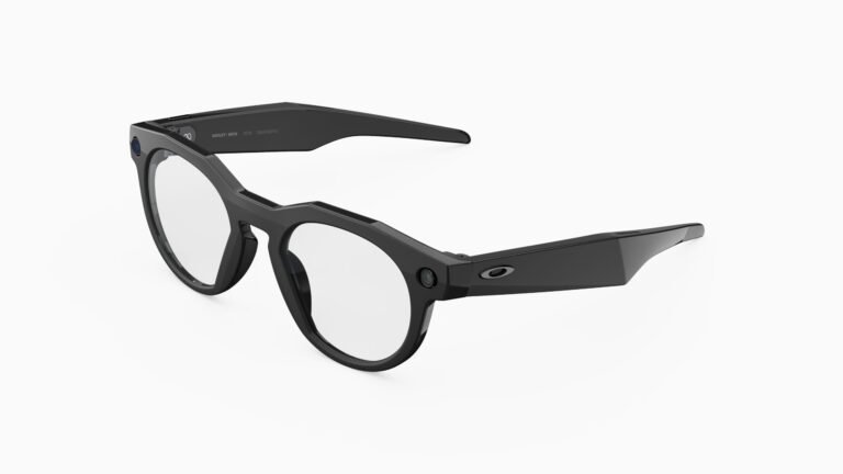 Meta Is Taking Another Step to Stop People From Secretly Recording With Its Smart Glasses