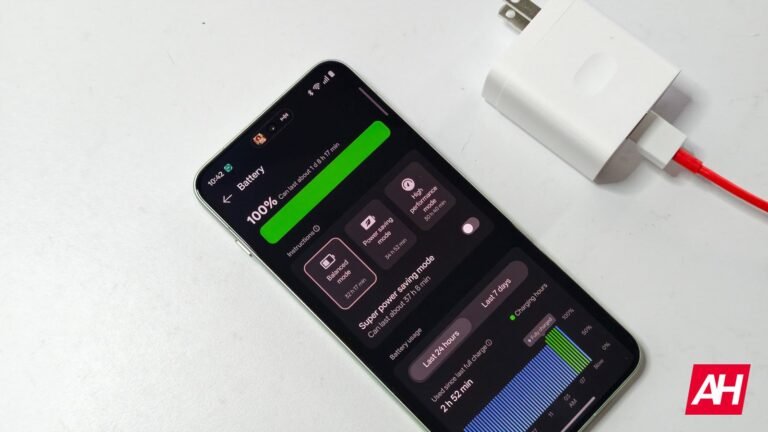 OnePlus 16's Display Could Finally Give Samsung Something to Worry About