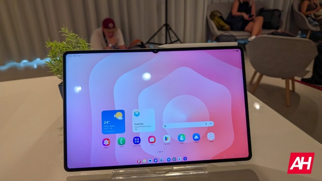 Samsung's Galaxy Tab S12+ and Ultra Show Up on Google Play Console Ahead of H2 Launch