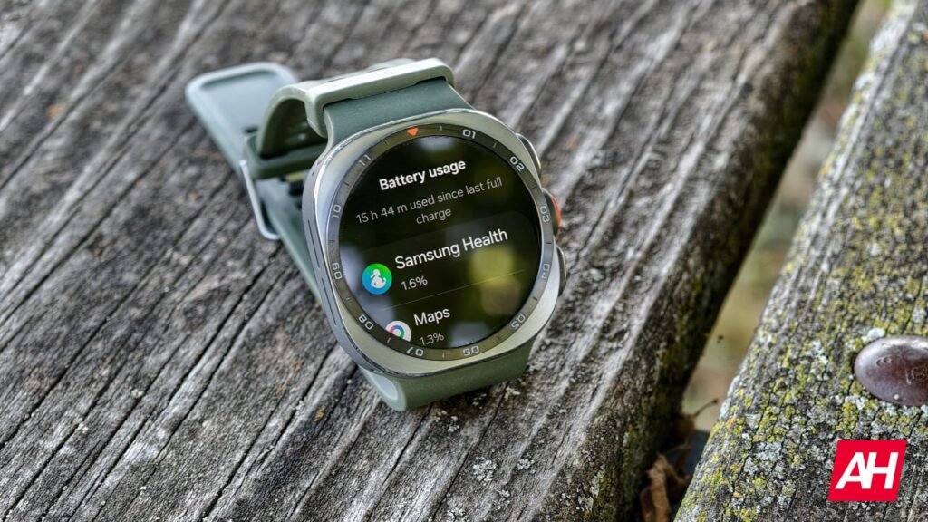 Samsung Has a New Smartwatch Rival to Worry About, and It's Not Apple