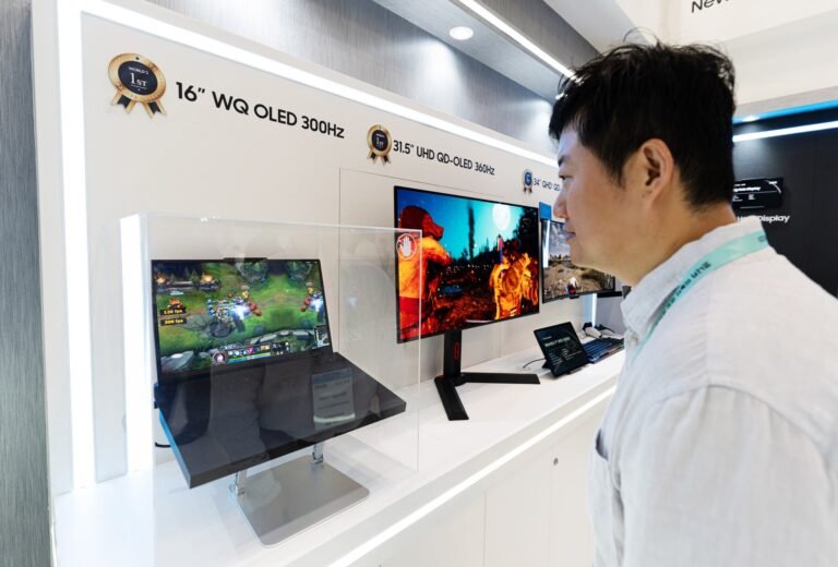 Samsung's new laptop panel takes gaming laptops to the next level