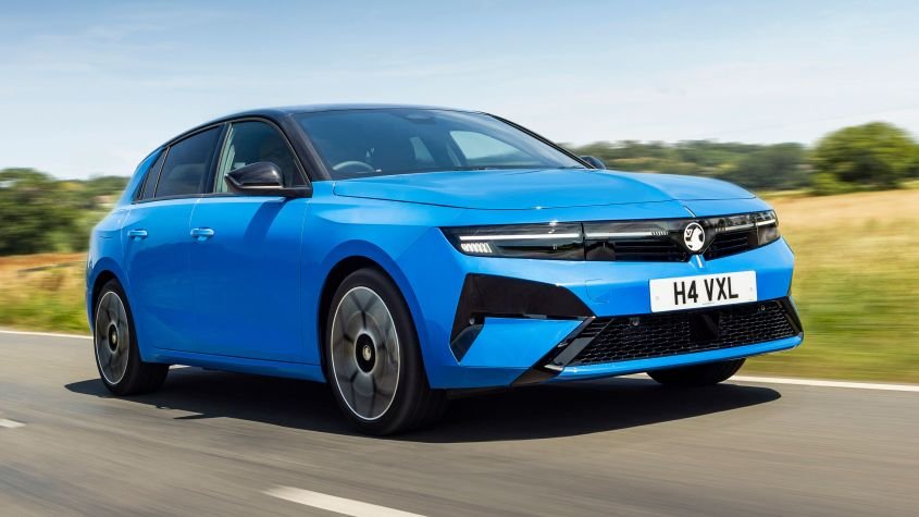 New Vauxhall Astra PHEV 2026 facelift review: full EV is the better car