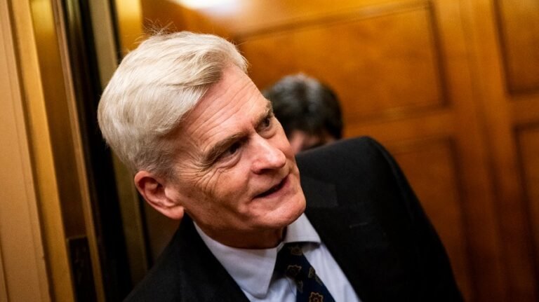 Cassidy on Trump's vaccine order, 'crazy, stupid' claims: 'This is why the president's poll numbers are going down'