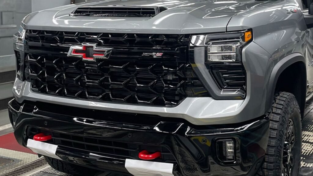 US–Canada Trade Deal Collapses As Trucks Trigger A 50% Tariff Shock