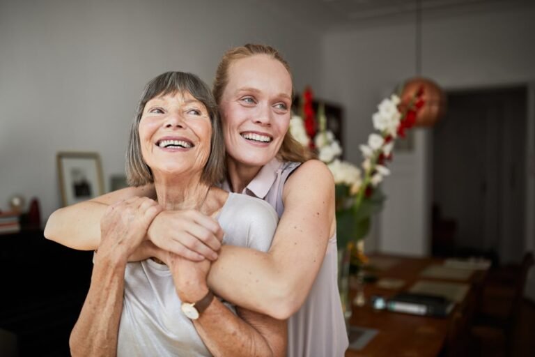 Being An Only Child With Aging Parents Is Harder Than People Think