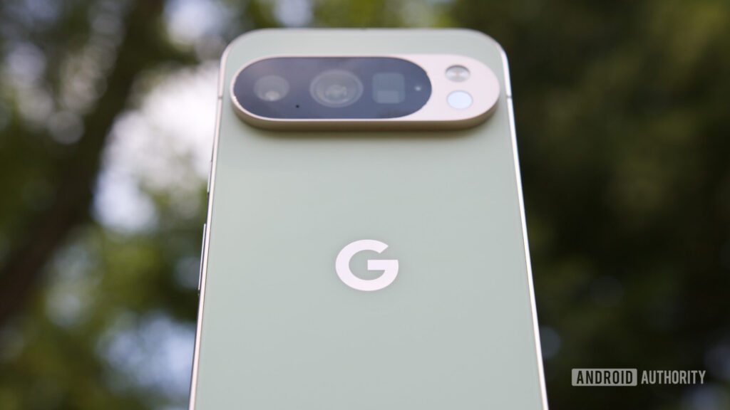 These Pixel features are the reason people stay, survey reveals