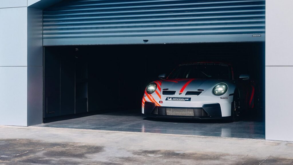 Porsche 911 GT3 Just Got A Baby Brother That Replaces Another 718 Cayman
