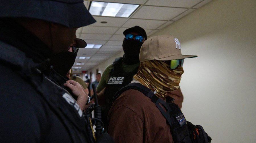 Judge blocks law banning ICE agents’ masks in New York