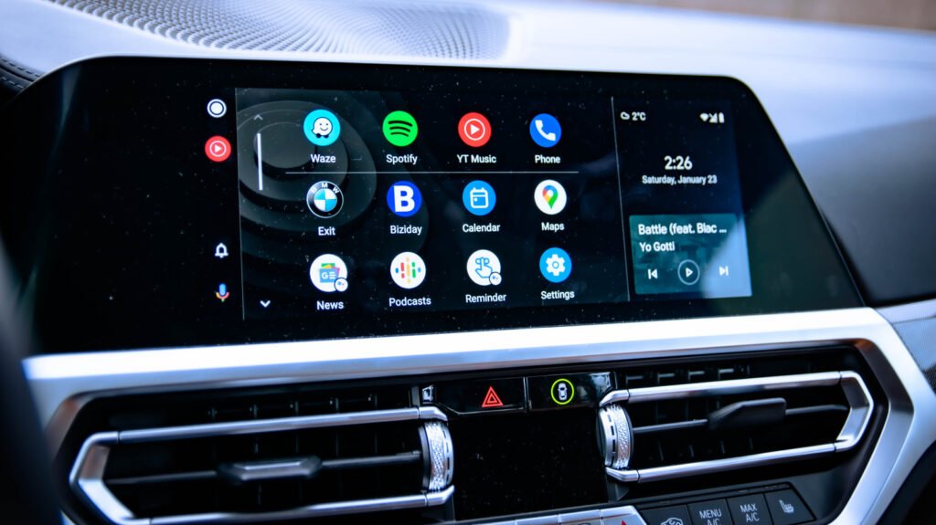 Android Auto And Android Automotive Sound Alike, But The Differences Run Deep
